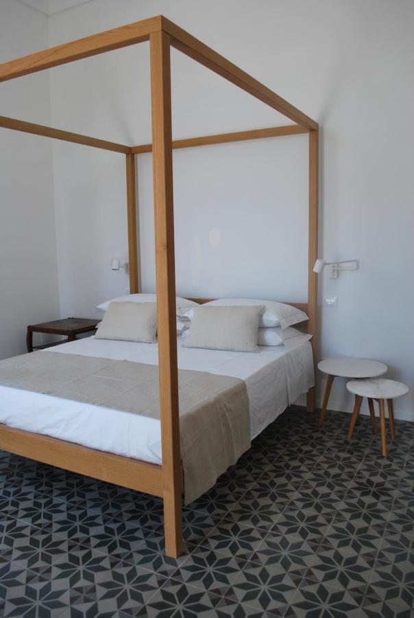 Bed and Breakfast Palazzo Del Cavaliere Gallipoli Esterno foto