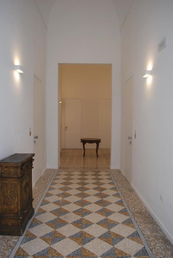 Bed and Breakfast Palazzo Del Cavaliere Gallipoli Esterno foto