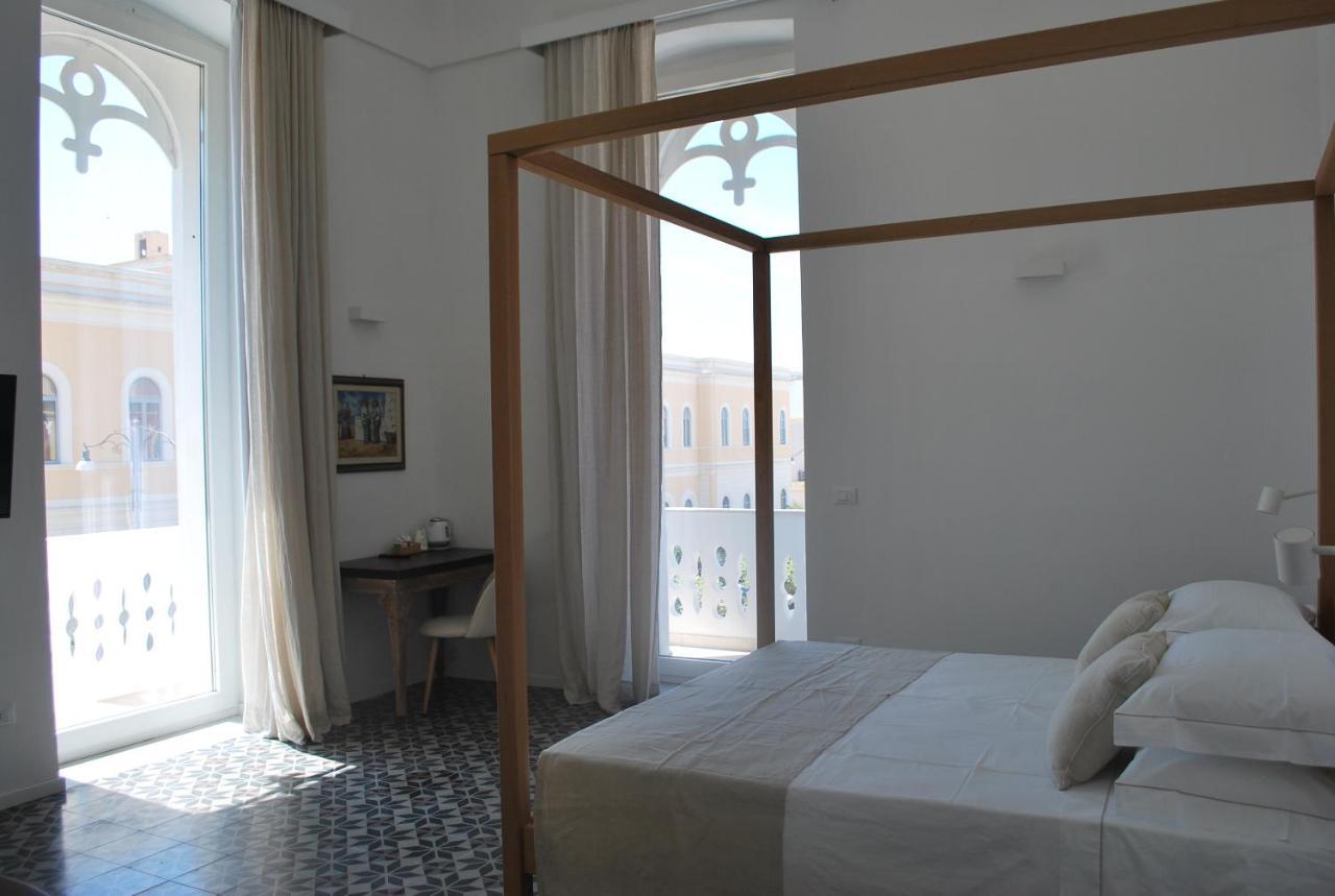 Bed and Breakfast Palazzo Del Cavaliere Gallipoli Esterno foto