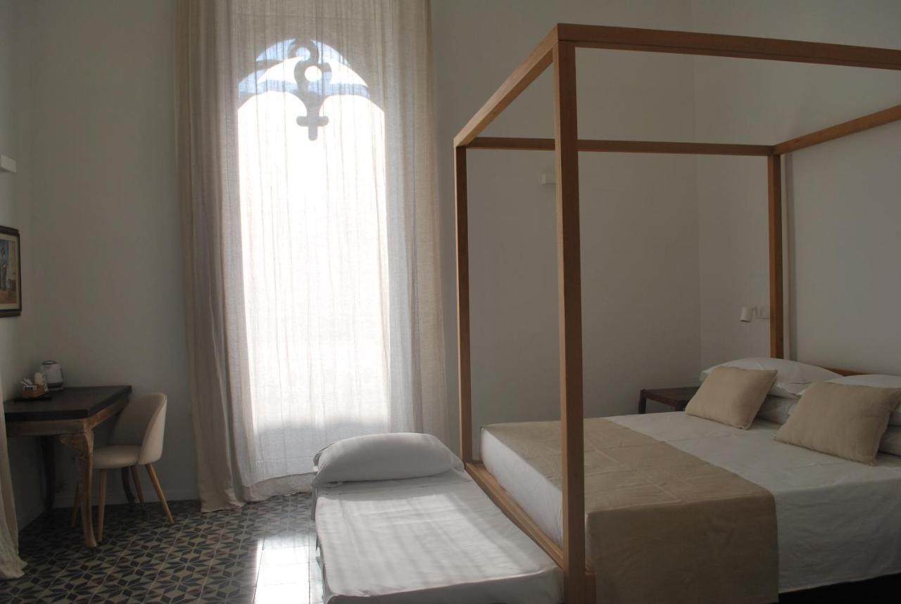 Bed and Breakfast Palazzo Del Cavaliere Gallipoli Esterno foto